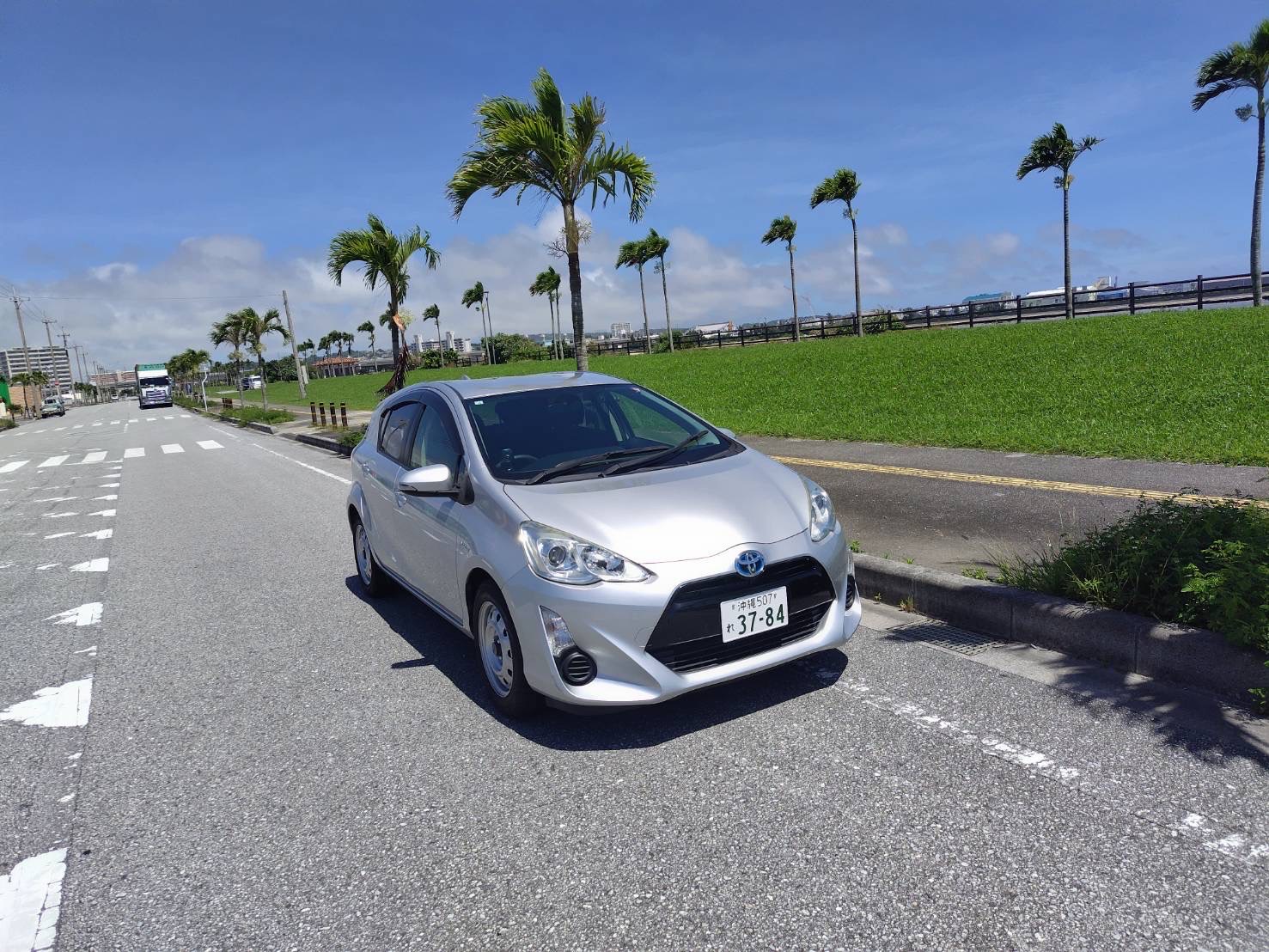 サンフィールドレンタカー