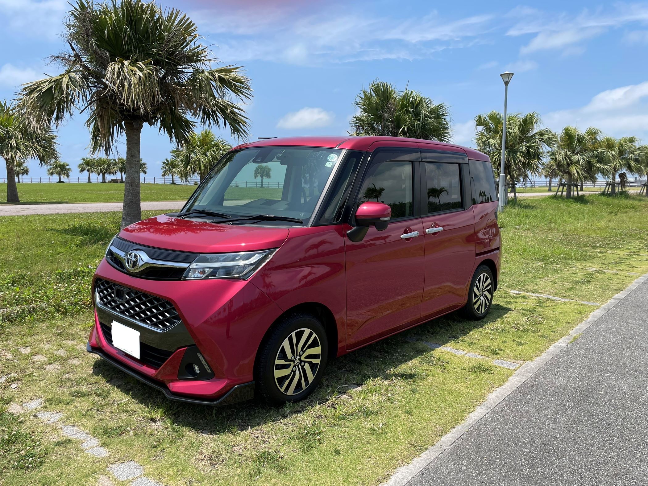 ゼンリュウレンタカー那覇空港店