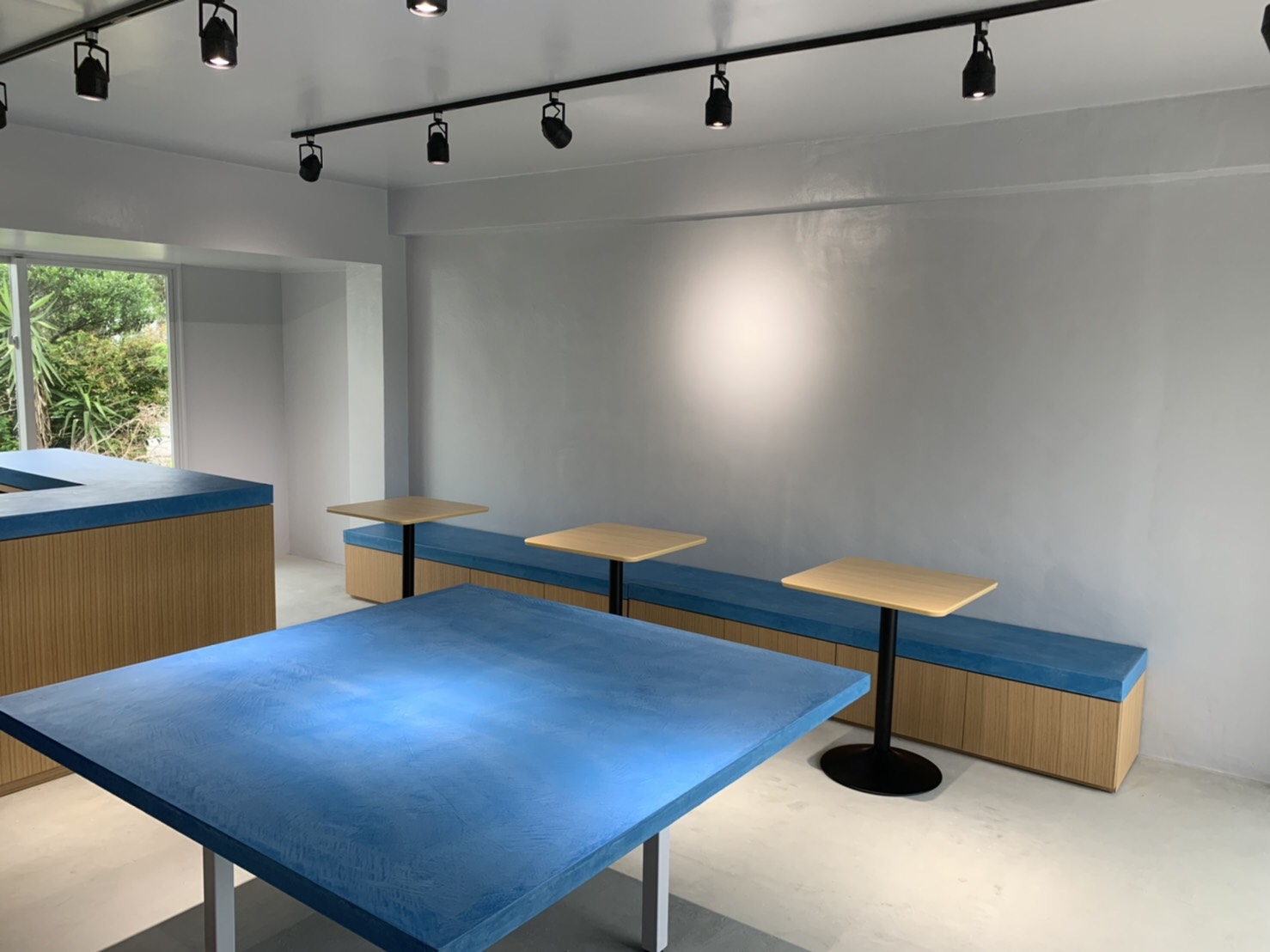 ズミレンタカー