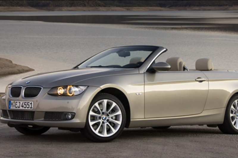 Supremeレンタカー