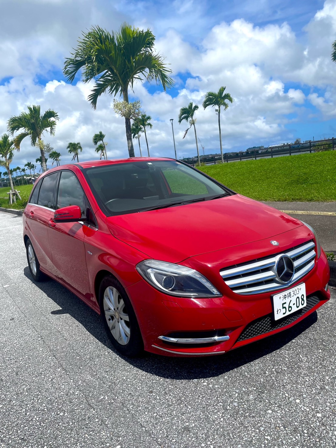 胸きゅんレンタカー那覇赤嶺駅営業所