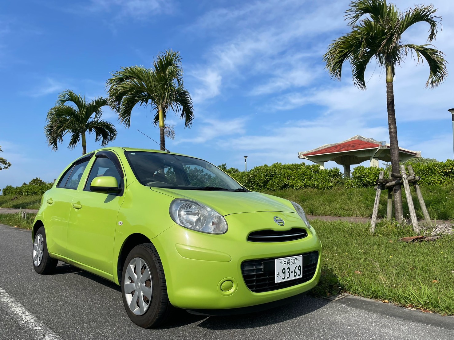 カラフルレンタカー