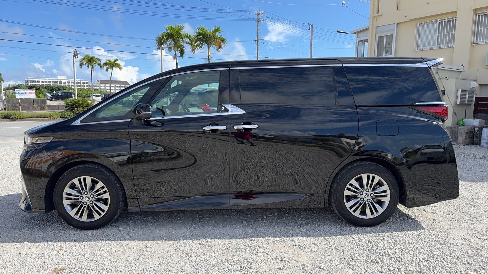 スリースターズレンタカー沖縄