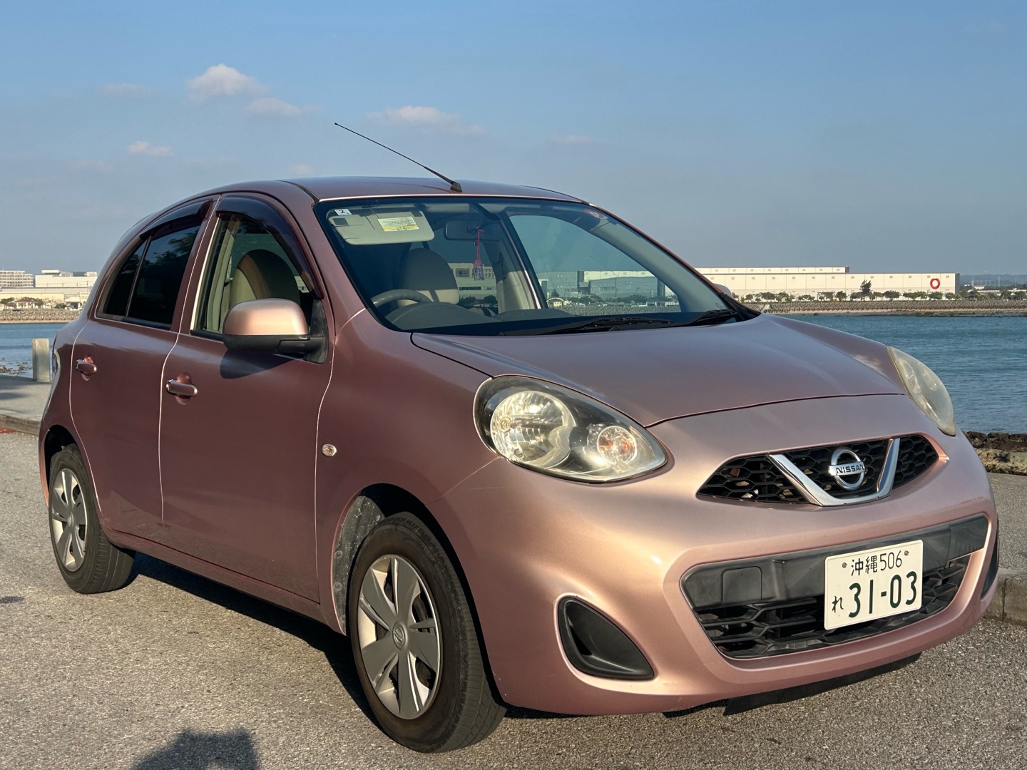 【沖縄那覇レンタカー　禁煙コンパクトカー格安プラン】空港送迎OP付き♪免責コミコミ♪