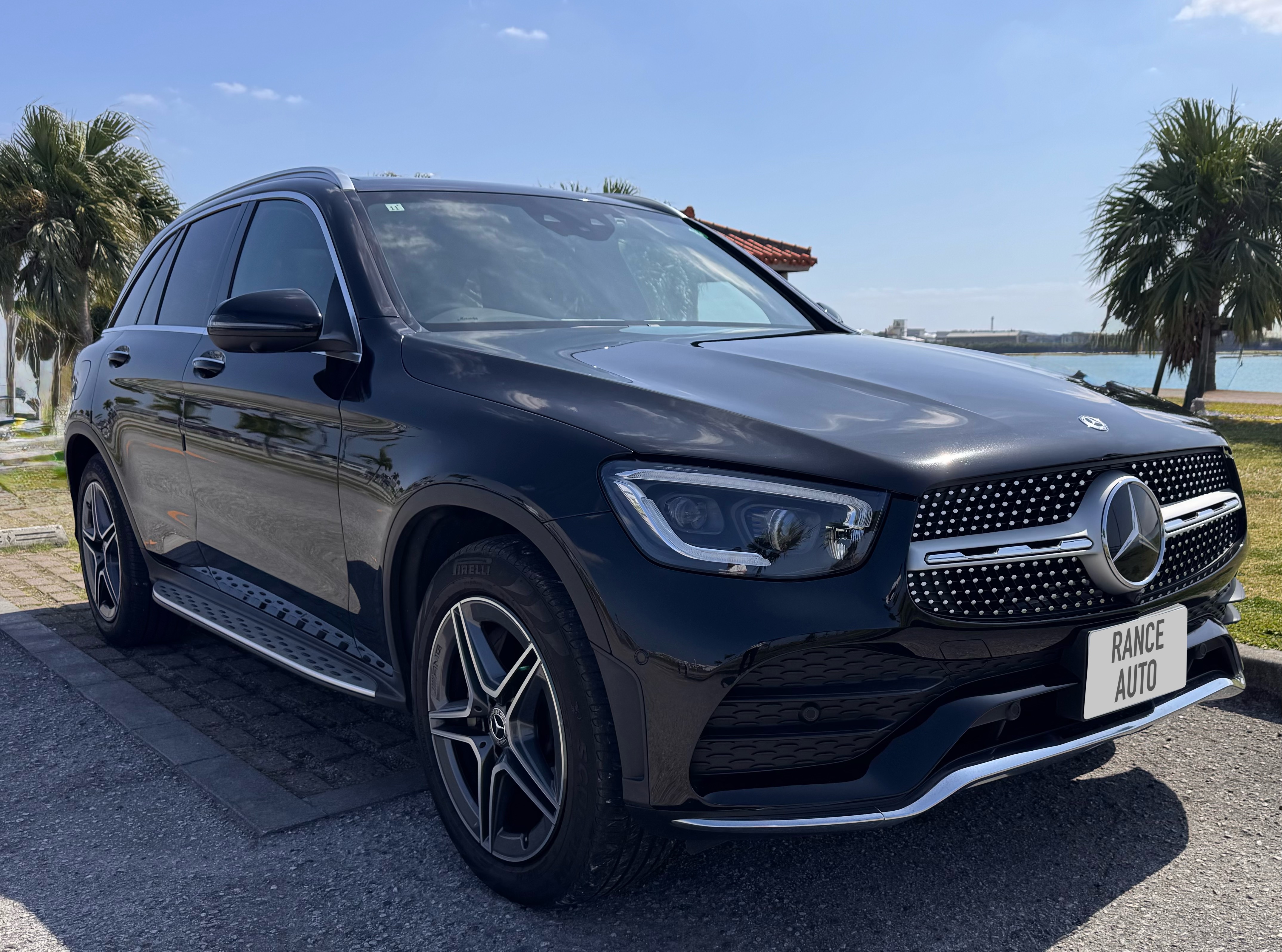 長距離ドライブが楽になる高級SUV｜メルセデスGLC220d｜2泊以上満タン返し不要