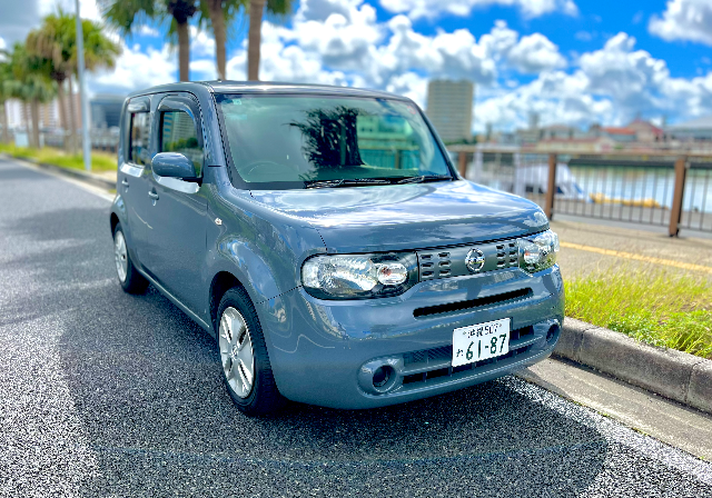 日産キューブ　大きなサイドウインドウで視界も良好😎取り回し抜群の国産コンパクトカー🚙
