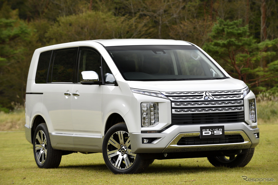 ＼新車デリカ／ ★空港無料送迎★　【ナビ・バックカメラ使用可能】■免責補償込みで格安価格■