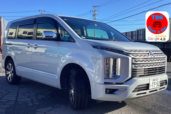 新型デリカD:5【うまんちゅ広場おさかなセンターすぐ】那覇空港送迎コミ！ミニバン8人乗り♫