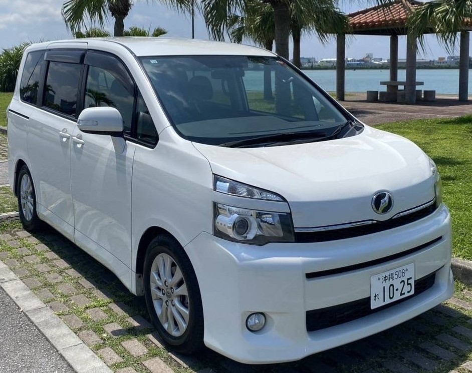 ★免責込み★ ヴォクシー セレナ ７人  Bluetooth ナビ タクシー代金キャッシュバック！