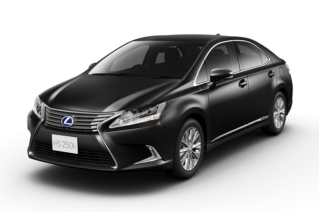 LEXUS　HS　ハイブリッド　空港無料送迎付。