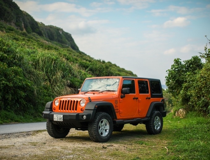 [Jeepラングラー]空港,ホテル,荷物無料送迎あり✈免責保障無料！リニューアルオープン記念価格🎉