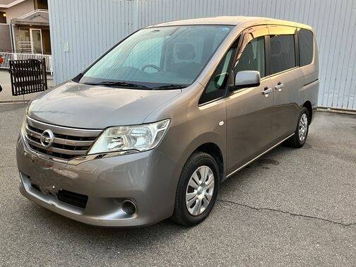 🎶ミニバン・セレナ　ファミリーに人気の8名乗り♬