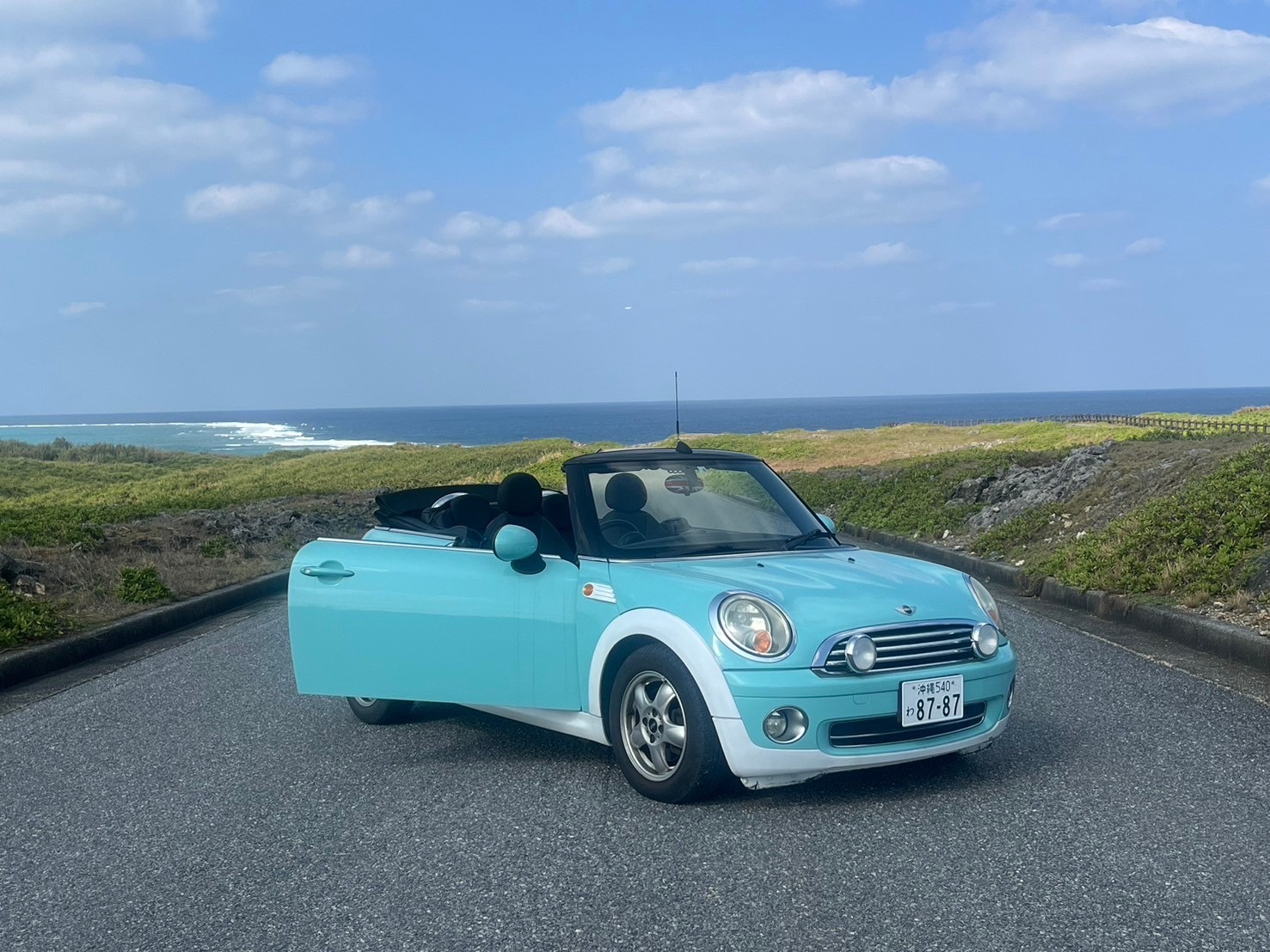 【下地島or宮古空港送迎無料各店舗約4分】新色!個性的なデザインと色鮮やかなオープンカー☆免責補償込