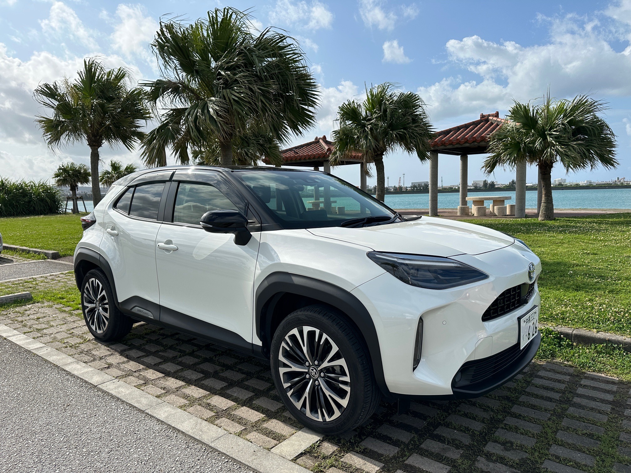 沖縄を満喫😄無料送迎あり！家族プラン(お子様用シート無料）ハイブリッドで低燃費☺️