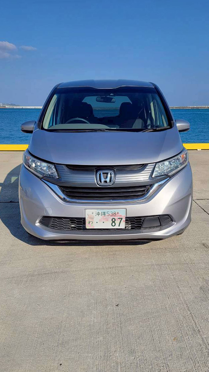 6人乗りミニバン