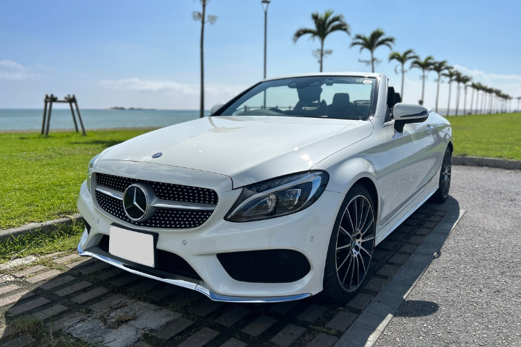 【空港送迎付き】ベンツ カブリオレ｜ラグジュアリーなオープンカーで沖縄を堪能するお得なプラン🚘1