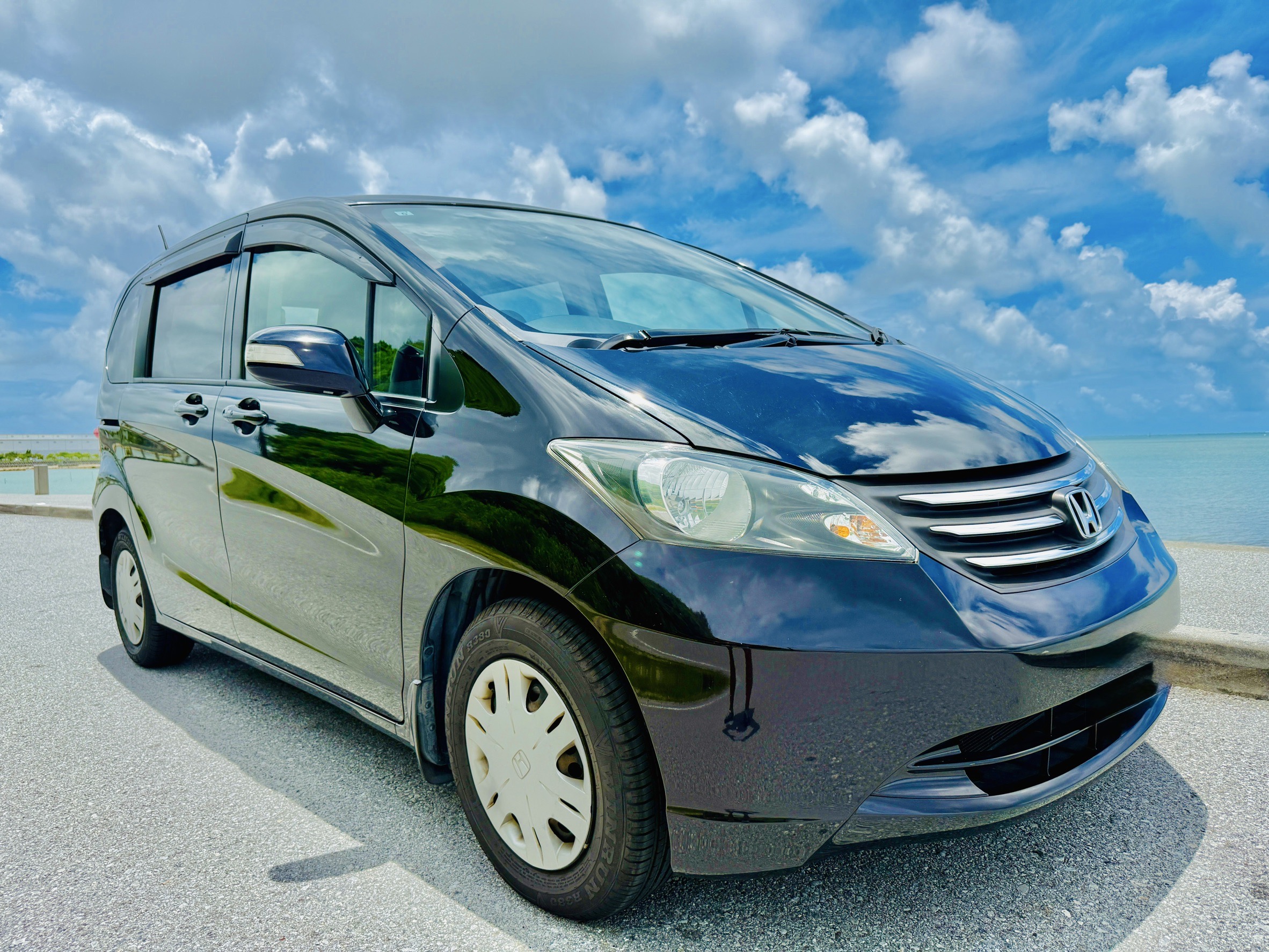 コンパクトクラス(7人乗り)国際通り徒歩3分🌴牧志駅徒歩5分🚅壺屋やちむん通り徒歩2分🚕