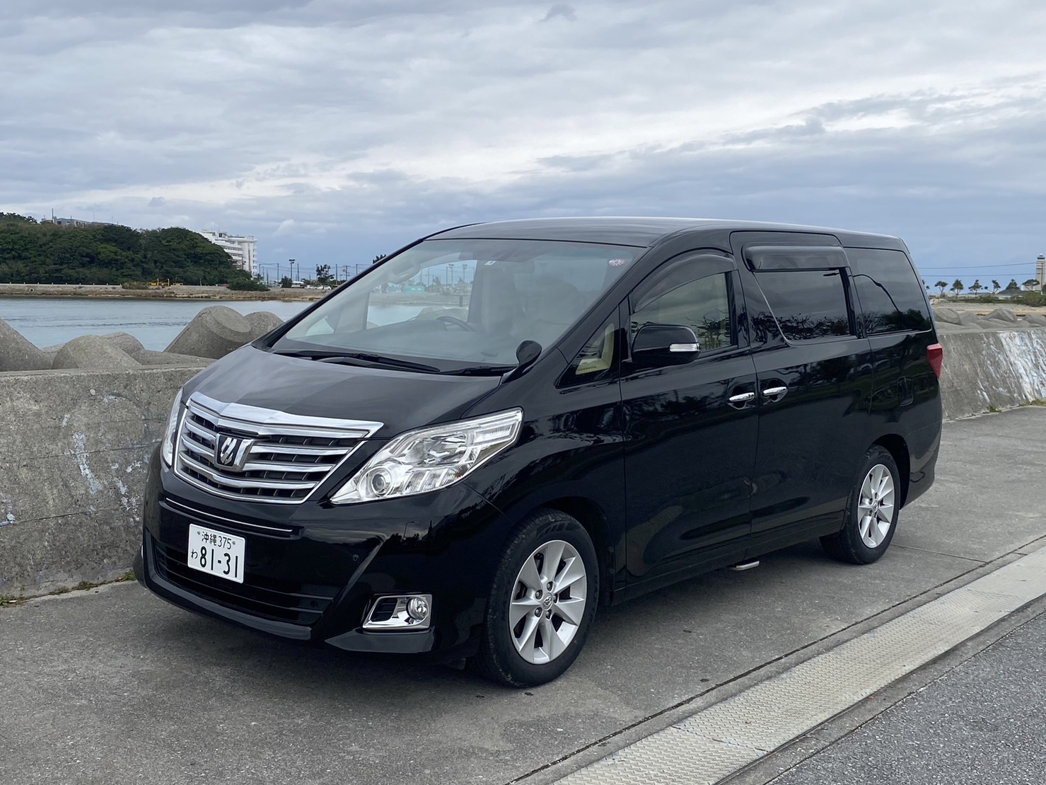 アルファード　オットマン付きシート7人乗り！　1泊2日 １５８００円　２泊目以降５０％OFF !!