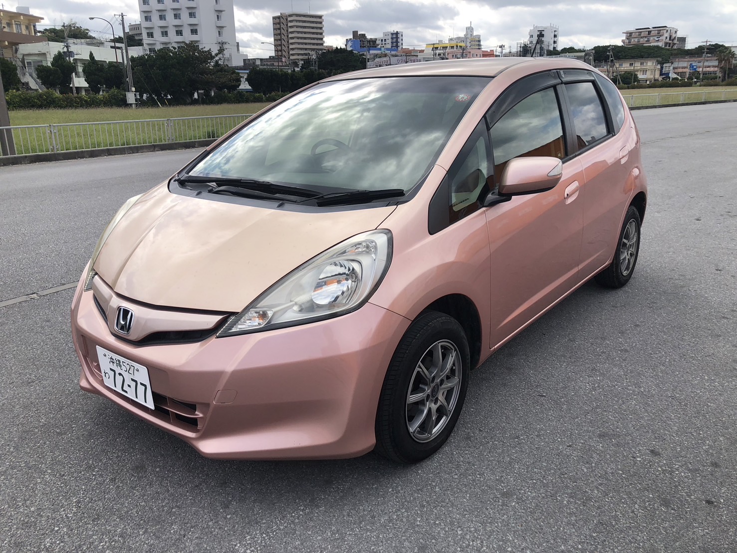 【宮古空港から無料送迎で8分！人気のコンパクトカーHONDA・フィット(^ ^)